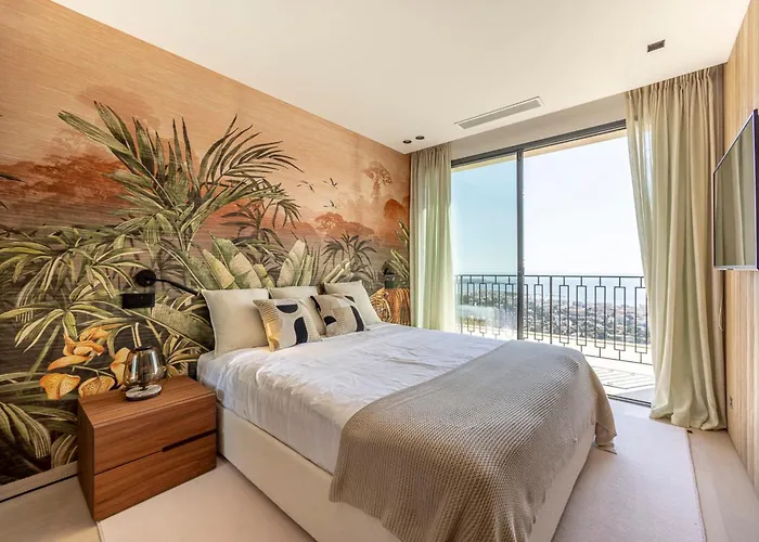 Ref 2176 - -villa Panoramic Sea View * Cannes